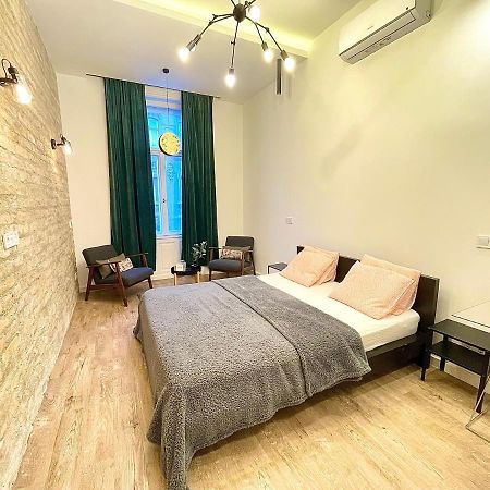 Dream Romance Residency - Finnish Sauna Budapest Exterior photo