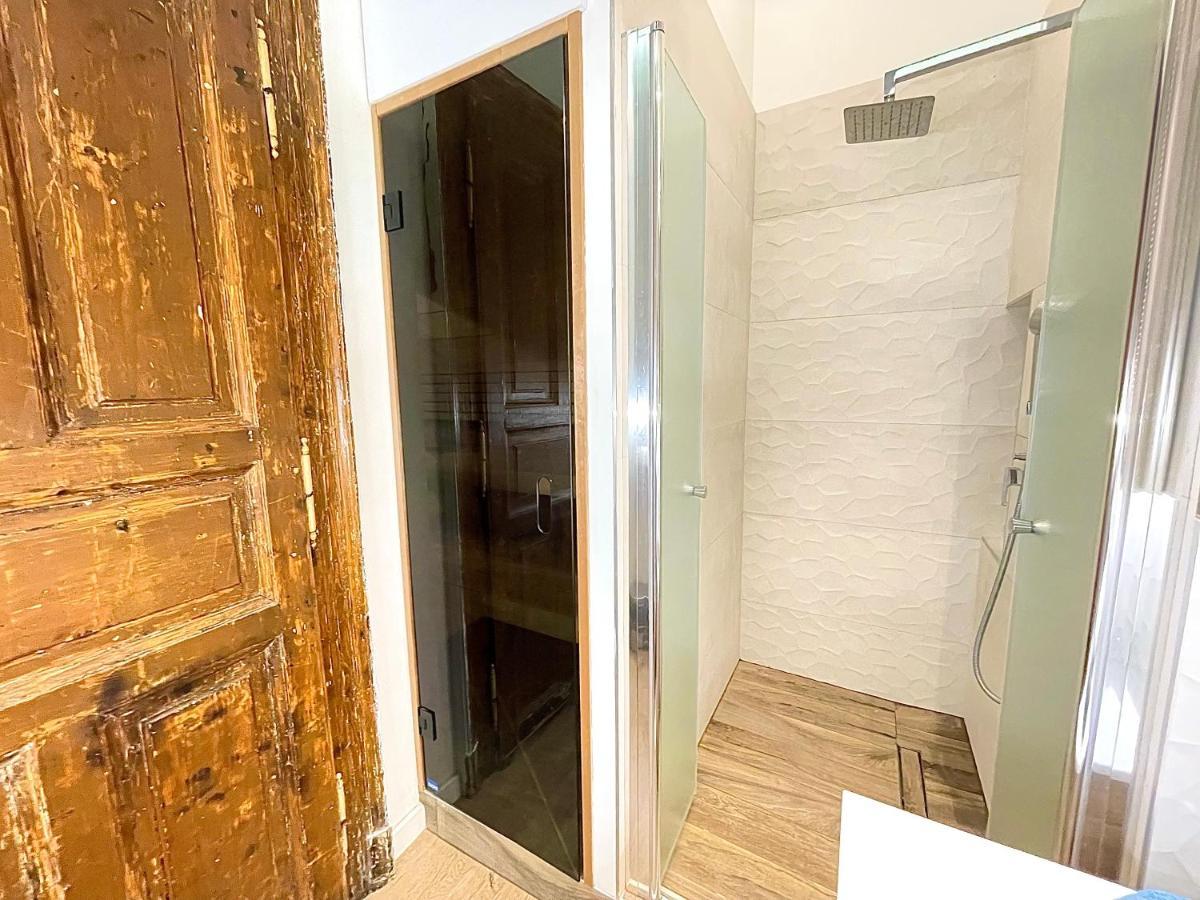 Dream Romance Residency - Finnish Sauna Budapest Exterior photo